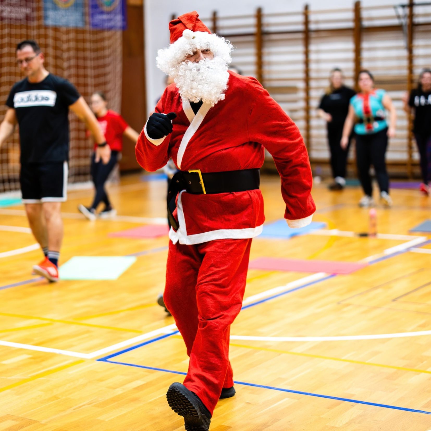 Santa Claus aerobics