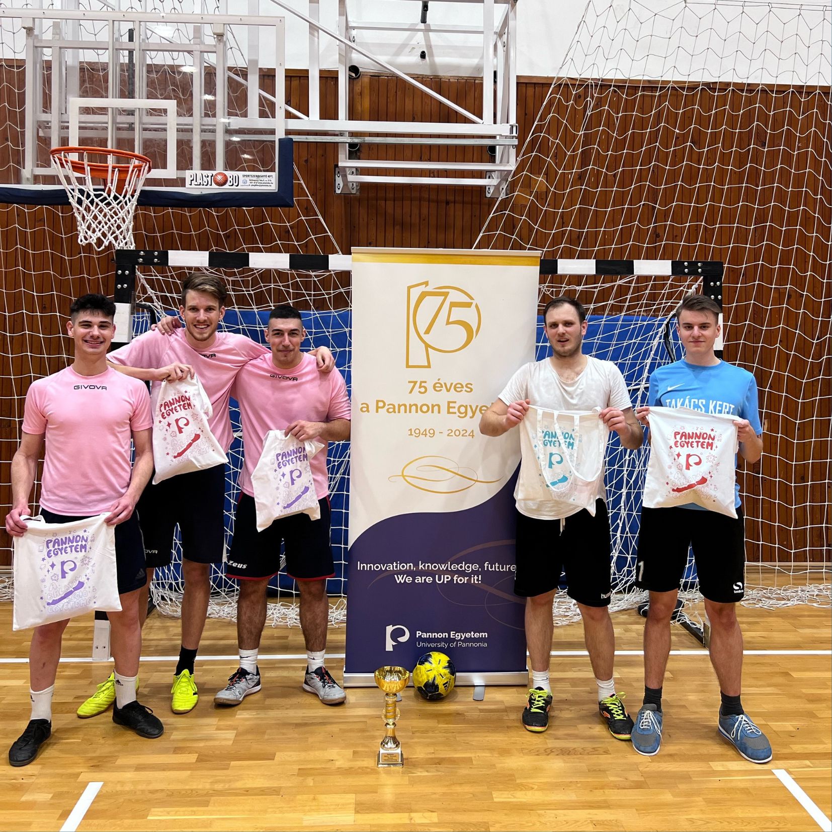 Ünnepi Mini-futsal torna