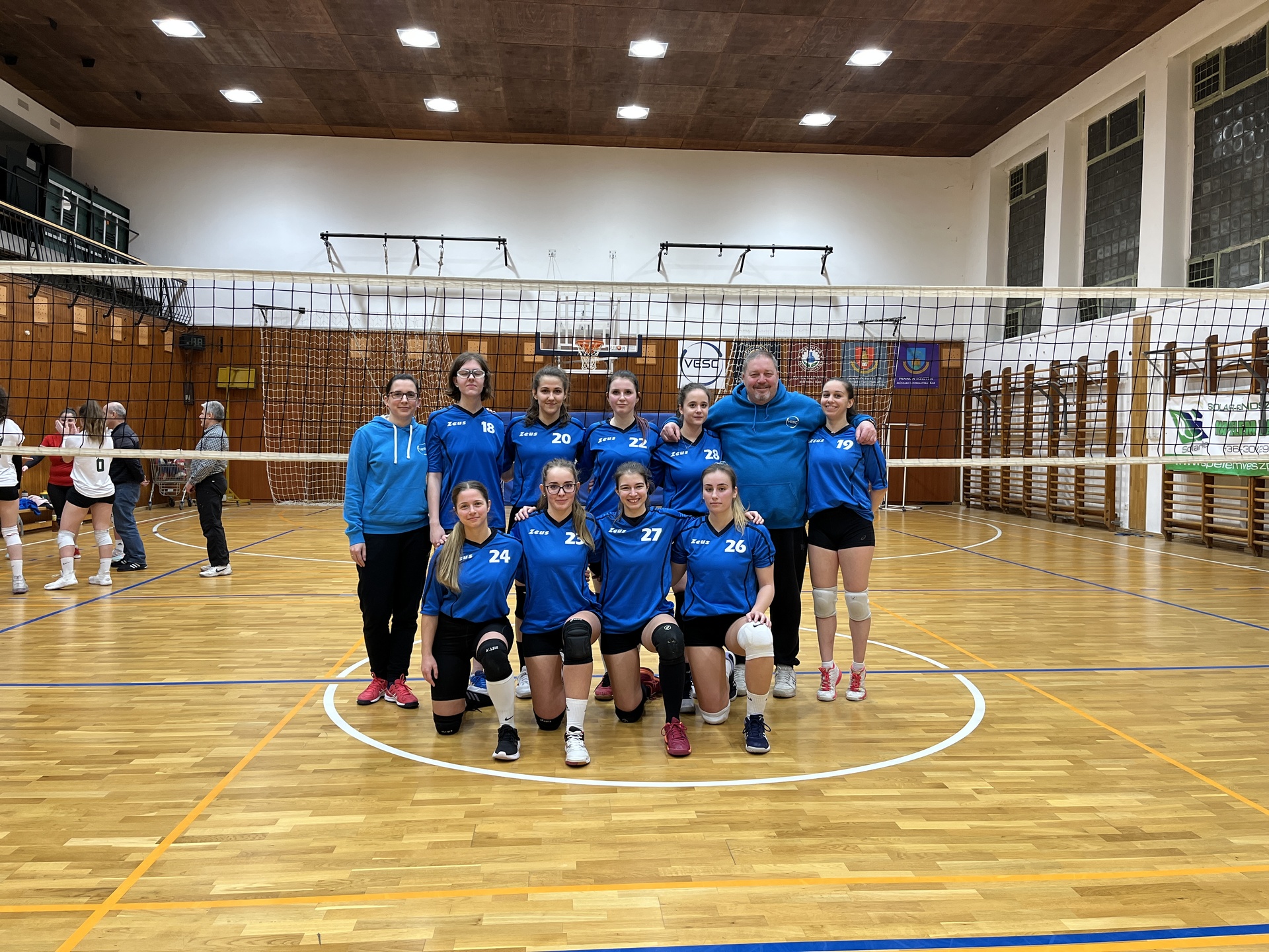 Megkezdte női csapatunk a röplabda MEFOB-ot